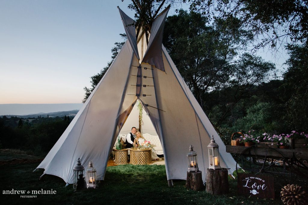 Boho wedding photos with Tipi